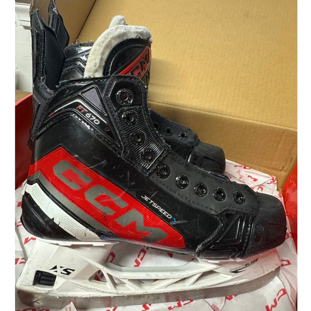 CCM JetSpeed FT670 Ice Hockey Skates Size 5.5 – SpeedBlade XS Without shoelace